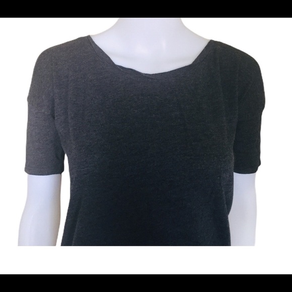 UNDER ARMOUR Tee/Top With Cap Sleeves Charcoal Grey Size Small - Picture 4 of 12